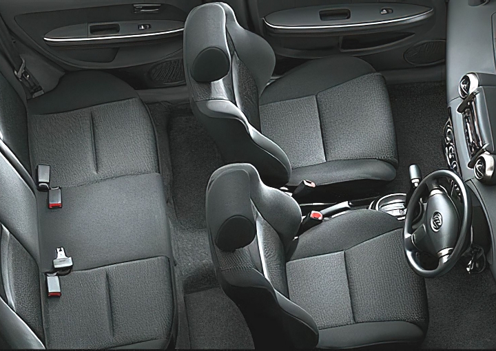 TP_Toyota_ICT_2015_3_Seating_720_510shar-50brig-20_c1